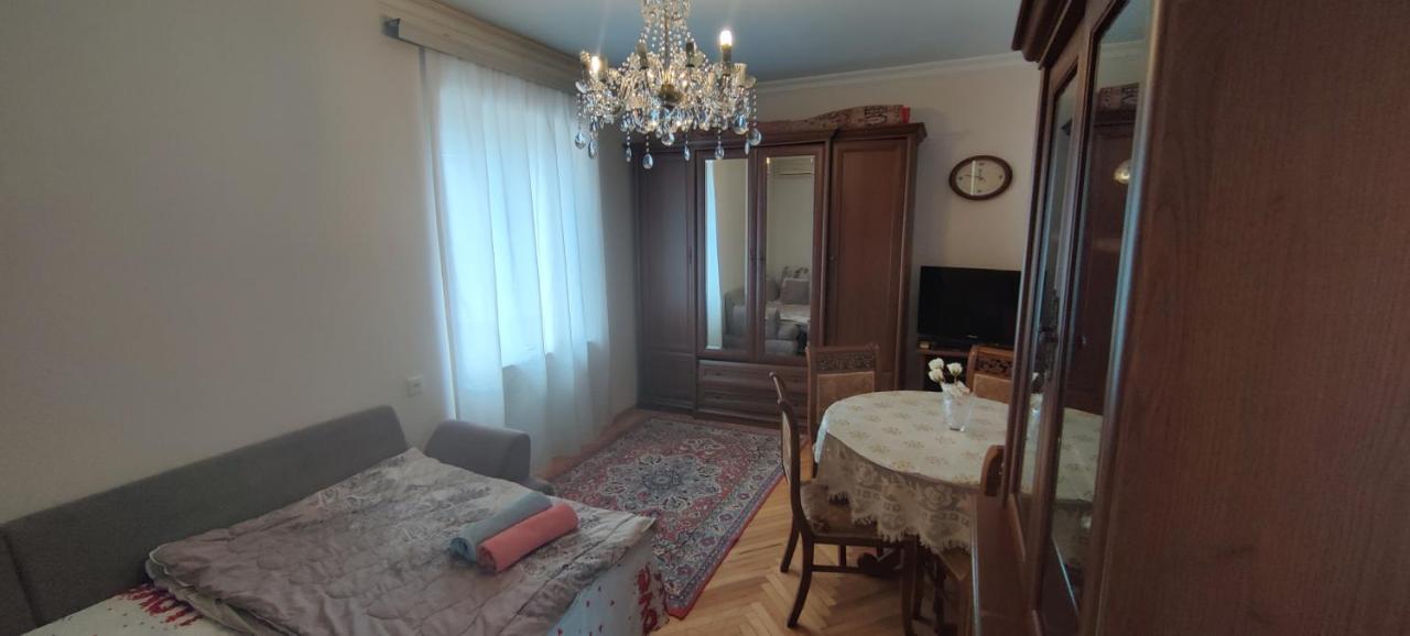 Budget One Room Apartment Baku Exterior photo