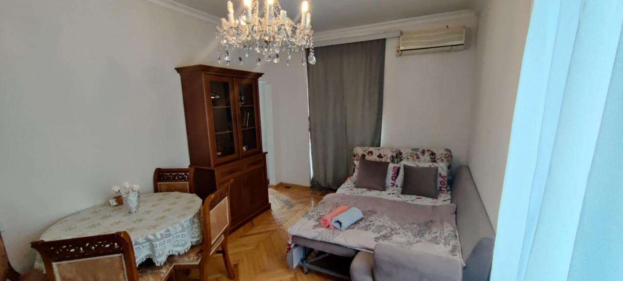 Budget One Room Apartment Baku Exterior photo